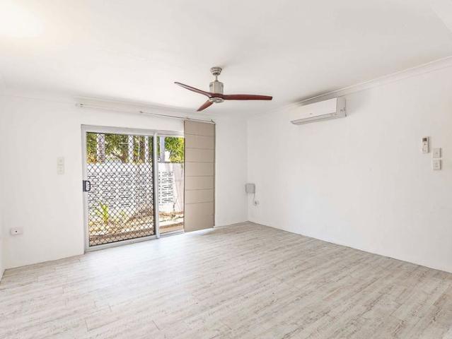 Enjoy Easy Living in This Conveniently Located Unit!