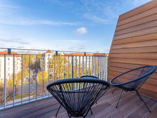 Enjoy epic feeling of living at the rooftop, Berlin Amsterdam Apartments for Rent