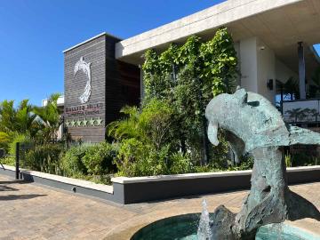 Enjoy Modern Estate Living In This Stylish 2 bedroom Apartment In The Ever popular Ballito Hills Lifestyle Estate
