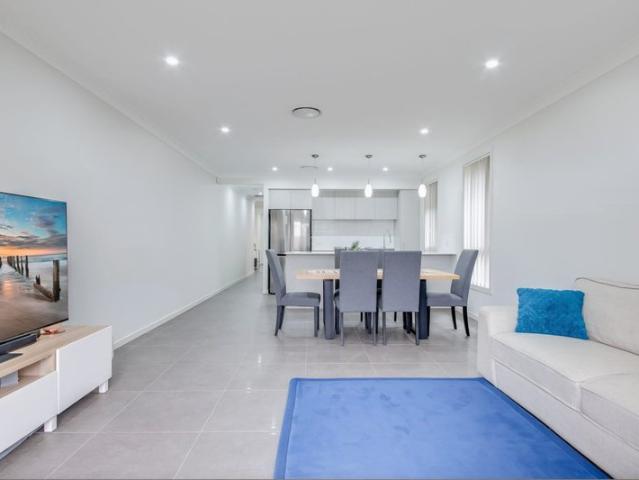 Enjoy peaceful living in this beautifully presented single story home!