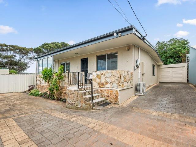 Enjoy Relaxed Living and Outdoor Entertaining