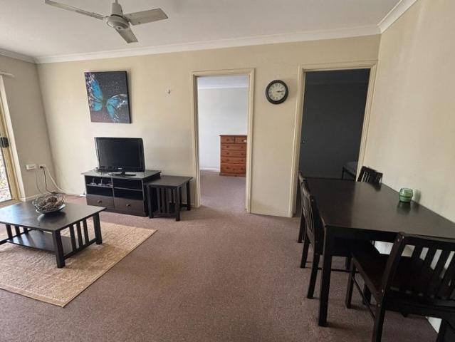 ENJOY RELAXED, LOW MAINTENANCE LIVING IN THIS WELL PRESENTED 2 BEDROOM UNIT COMPLETE WITH AIR CONDITIONING AND PRIVATE OUTDOOR SPACE