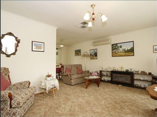 Enjoy space in Family home moments from the Beach