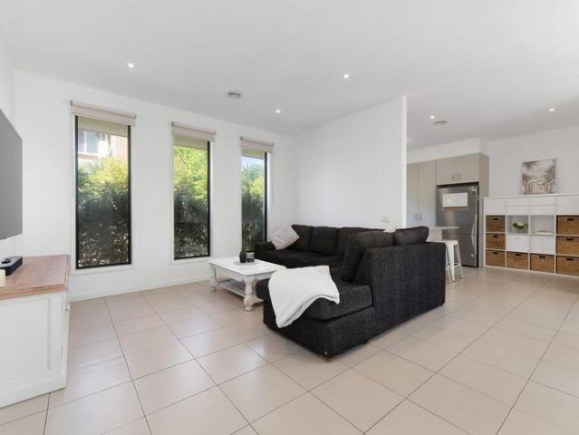 Enjoy Space, Style and a Walk to the Beach Location