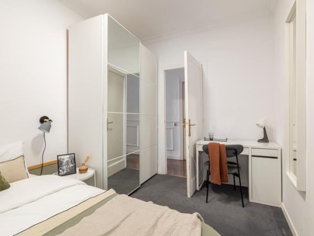 Enjoyable double bedroom in Sant Gervasi Galvany