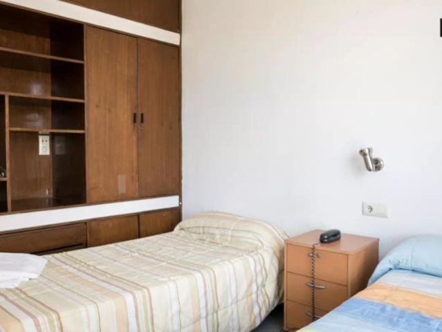 Ensuite bedroom in large residence in Ciudad Universitaria