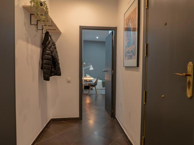 Ensuite bedroom with balcony close to the iconic Plaça Reial