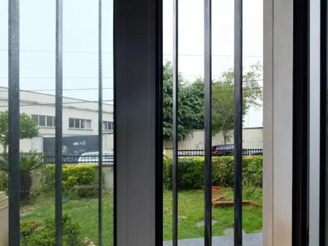 Ensuite room to rent in friendly residence