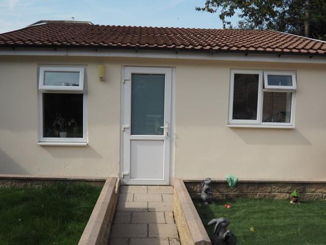 Ensuite Studio Flat in garden
