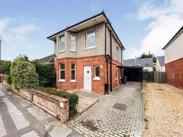 Ensbury Avenue, Bournemouth BH10 4 bed property to rent £1,875 pcm £433 pw