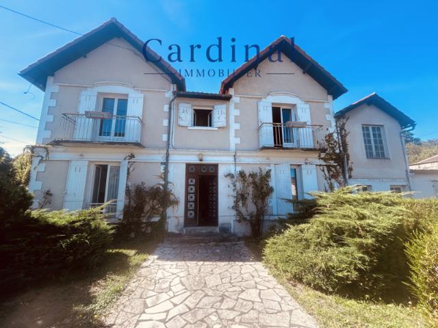 Ensemble de 2 maisons 150 m2 + 80 m2, Parc 1640 m2, garage 6