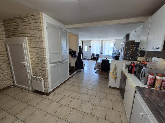 Ensemble de 2 maisons de campagne dont une louée