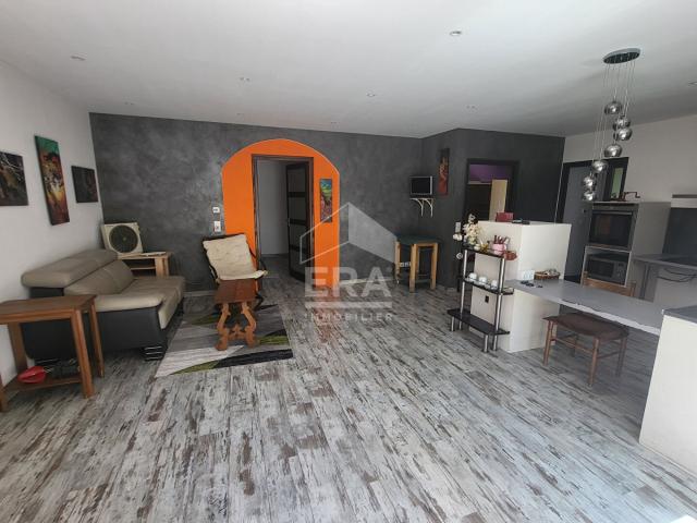 Ensemble de 2 Maisons T5 ET T3 de 110m² et maison T3 de 93m². 203m² Malijai