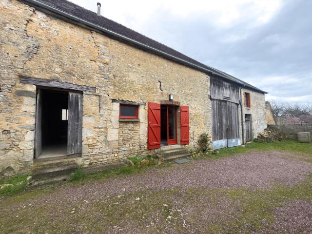 Ensemble de trois appartements spacieux pour investisseur