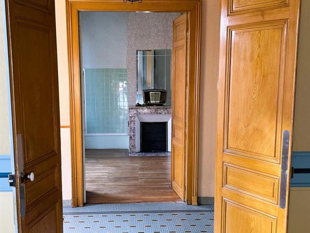 Ensemble de Caractère au Cœur de Digoin Maison de Maître Xix. 345m² Digoin