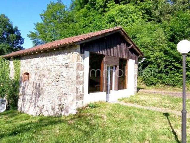 Ensemble gîte, chambres d'hôtes et piscine