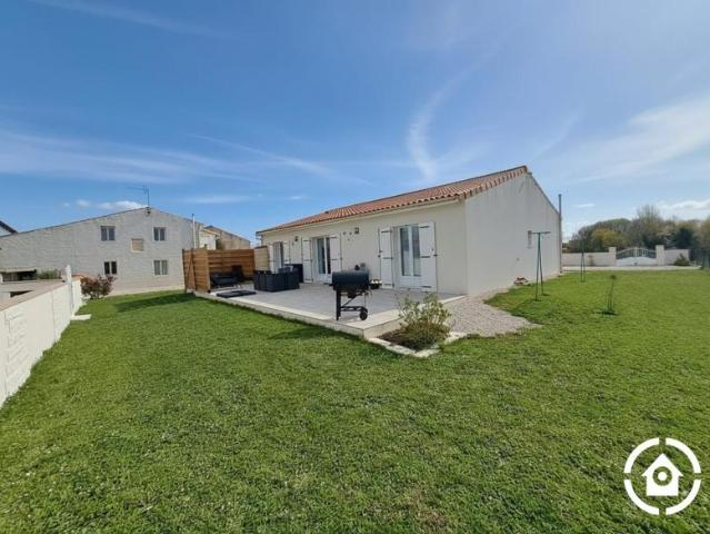 Ensemble immobilier Maison + 2 gites Piscine chauffée