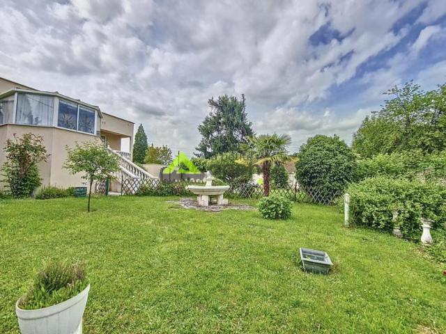 Ensemble immobilier Maison 391 m2