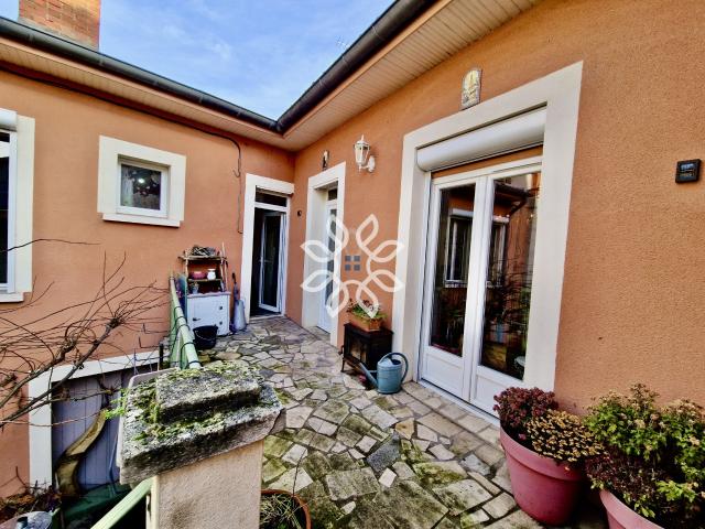 Ensemble immobilier au cœur de Brioude Fort potentiel