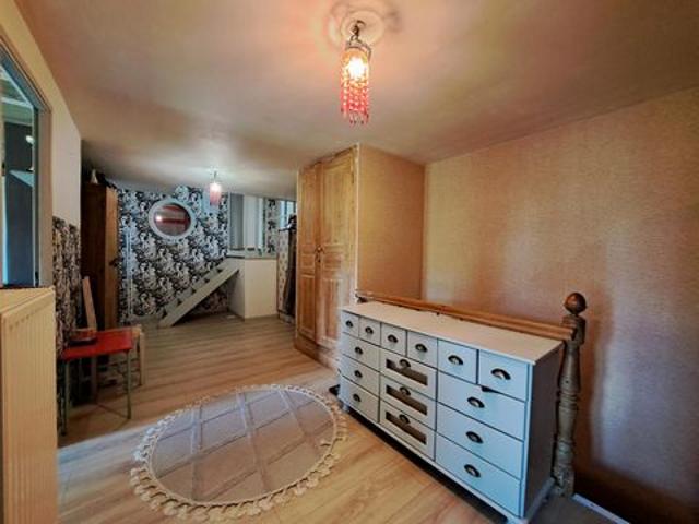 Ensemble immobilier à 10 minutes de Bergues – 450 m² habitables – Rentabilité immédiate et fort potentiel !