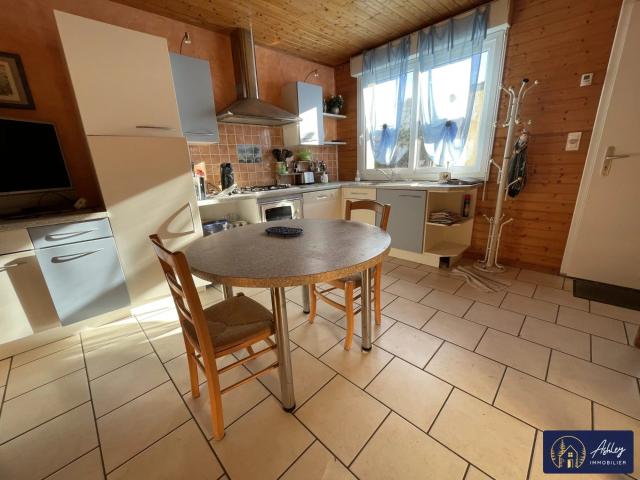 Ensemble immobilier à fort potentiel à Condat