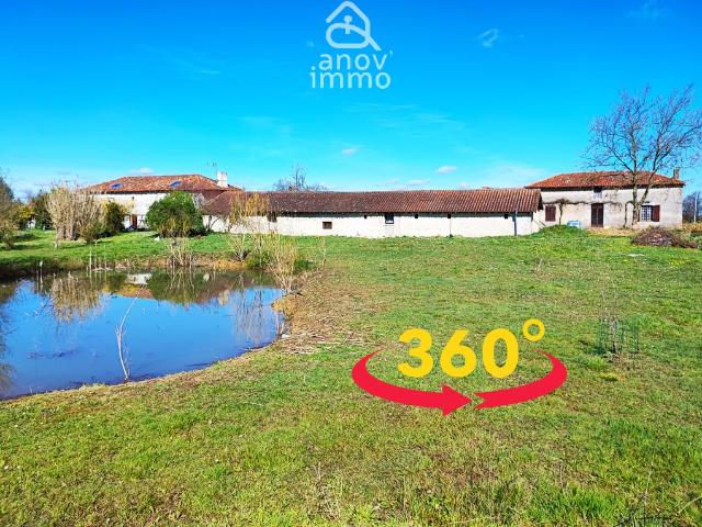 Ensemble immobilier à fort potentiel locatif 321m² Saint Martin l'Ars