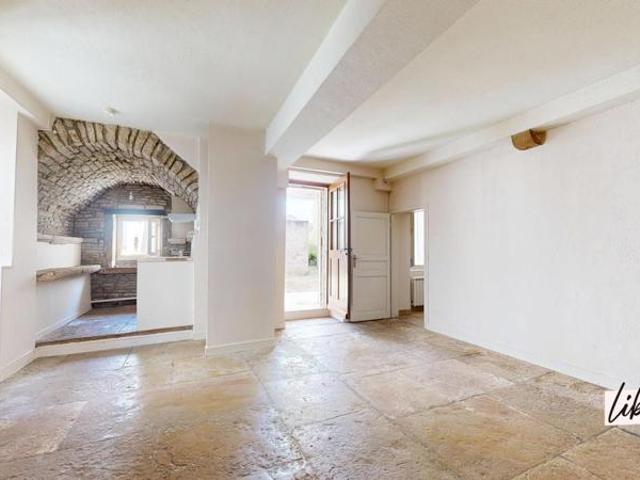 Ensemble immobilier à Fleurey sur Ouche