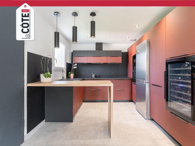 Ensemble immobilier à vendre à Carry le Rouet 6 pièces, 160 m²