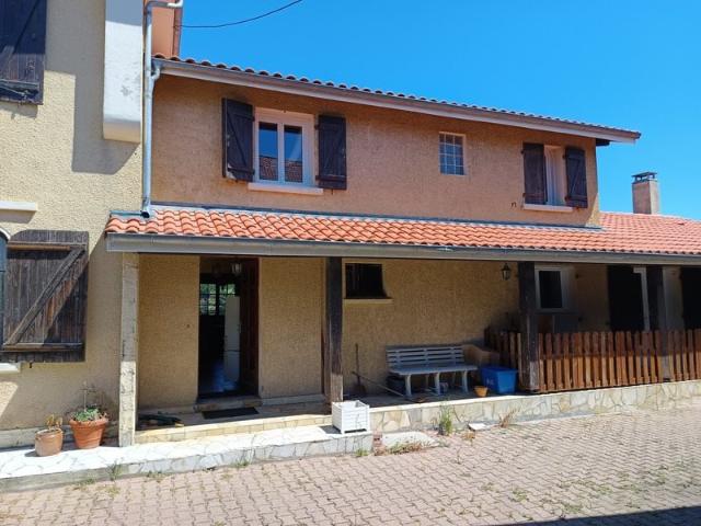 Ensemble Immobilier Compose De Deux Habitations Avec Depanda. 296m² Aire sur l'Adour