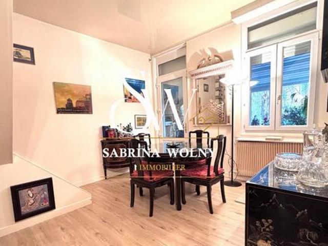 ensemble immobilier comprenant deux habitations