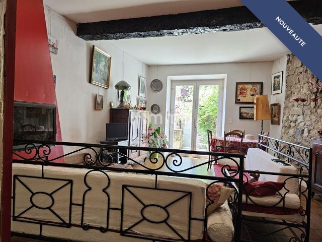 Ensemble immobilier de caractère – Fort potentiel locatif