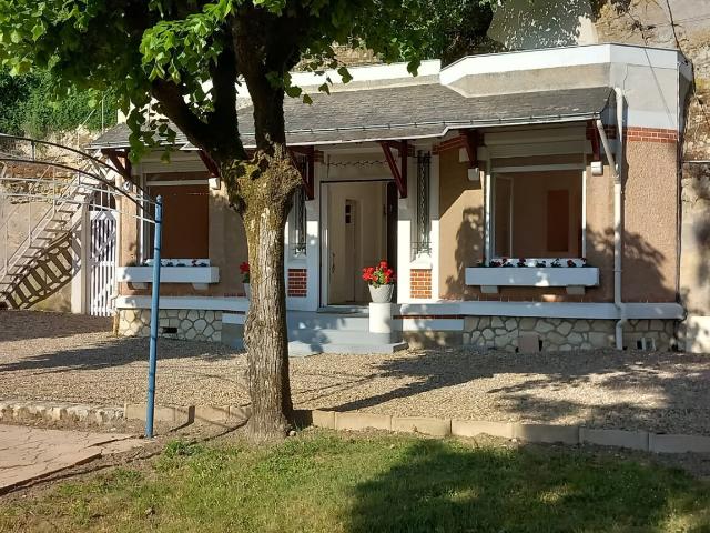 Ensemble immobilier de charme dans le centre de Vouvray