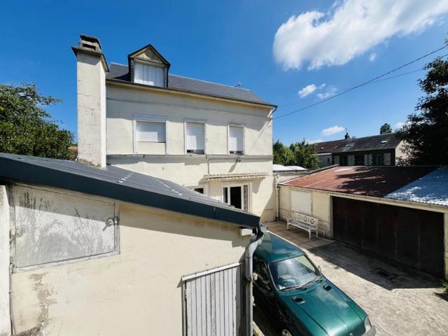 Ensemble Immobilier de Deux Maisons