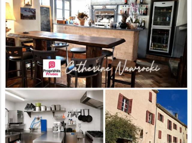 ENSEMBLE IMMOBILIER DE 338 M² ANCIEN HÔTEL RESTAURANT ET MAISON DE CARACTÈRE 285000