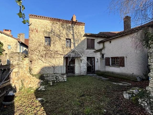 Ensemble immobilier en pierre