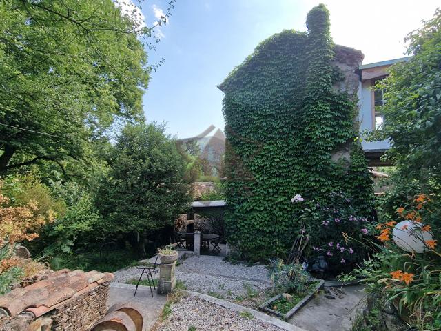 ensemble immobilier en pleine nature