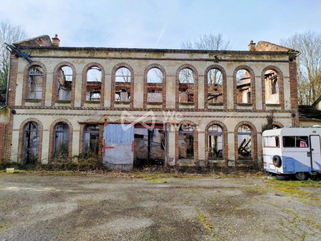 Ensemble Immobilier Industriel Et Foncier À Fort Potentiel a. 2500m² Saint Sulpice sur Risle