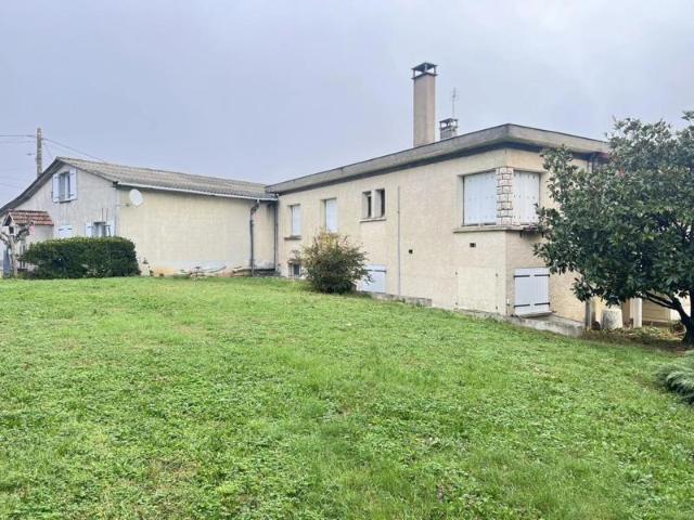ENSEMBLE IMMOBILIER LAVIT