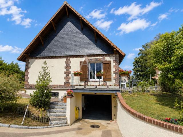 Ensemble immobilier proche ETREPAGNY
