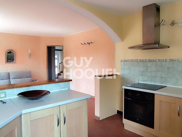Ensemble immobilier proche N154