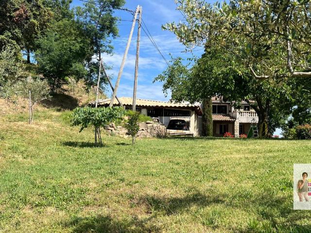 Ensemble immobilier rare