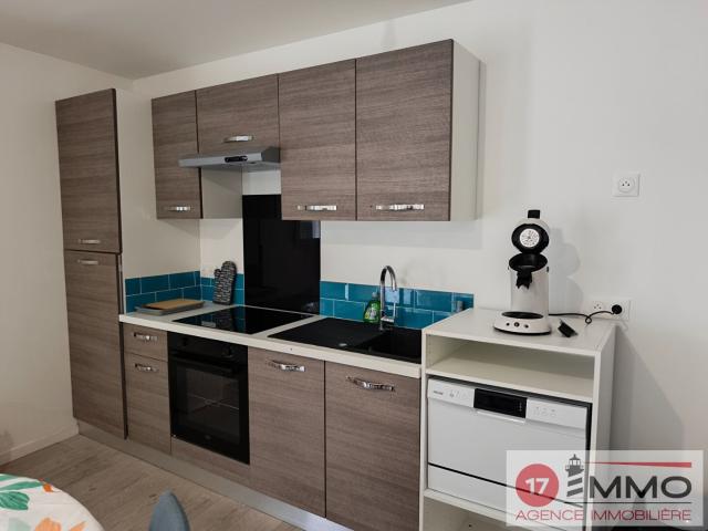 Ensemble immobilier rénové en 2024 ? 2 maisons + 1 studio ?. 200m² Aigrefeuille d'Aunis