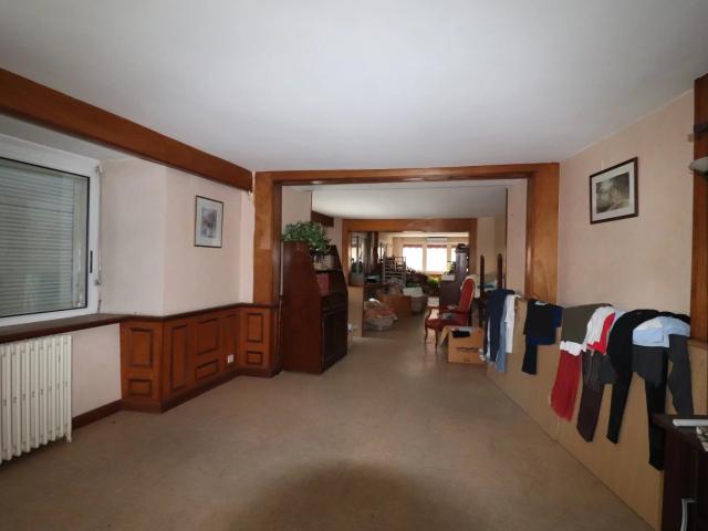 Ensemble immobilier sur terrain constructible 356m² Chanac