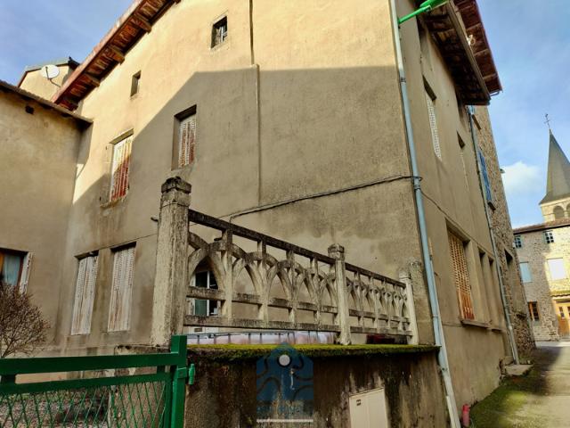 Ensemble immobilier 2 habitations et garage