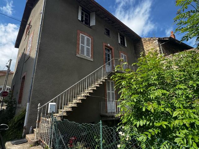 Ensemble immobilier 347m² Bourg Argental
