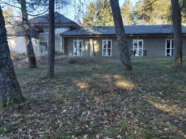 Ensemble immobilier 3700 m²