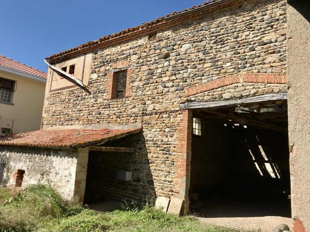 Ensemble immobilier 300m2 à réhabiliter sur terrain