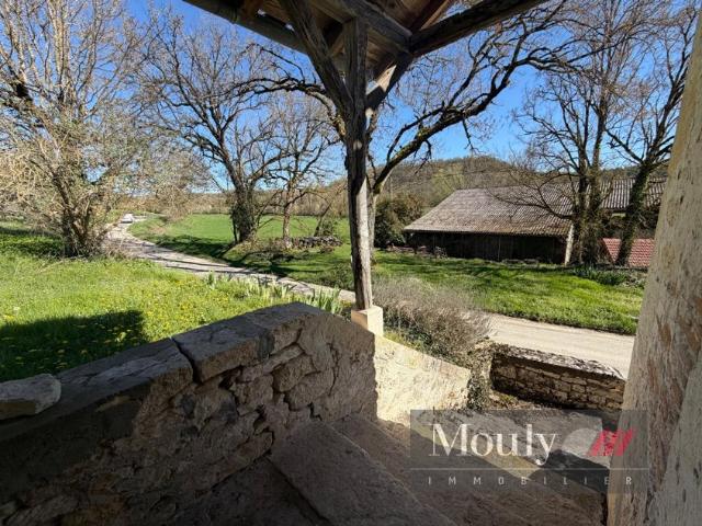 Ensemble Plein De Charme A Fort Potentiel 50m² Cézac