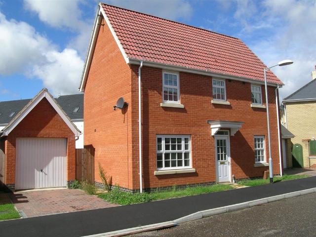 Ensign Way, Diss, Norfolk IP22, 3 bed property to rent, £1,250 pcm | PrimeLocation