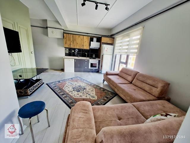 ŞENTÜRK GAYRIMENKUL VE YAPI YÖNETİMDEN SATILIK 1+1 FIRSAT DAİRE
